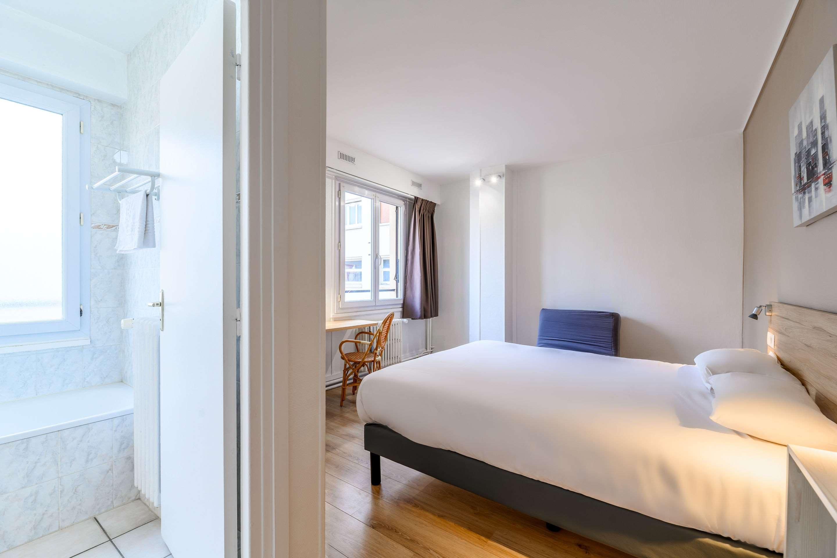 Comfort Hotel Rouen Alba Exterior photo