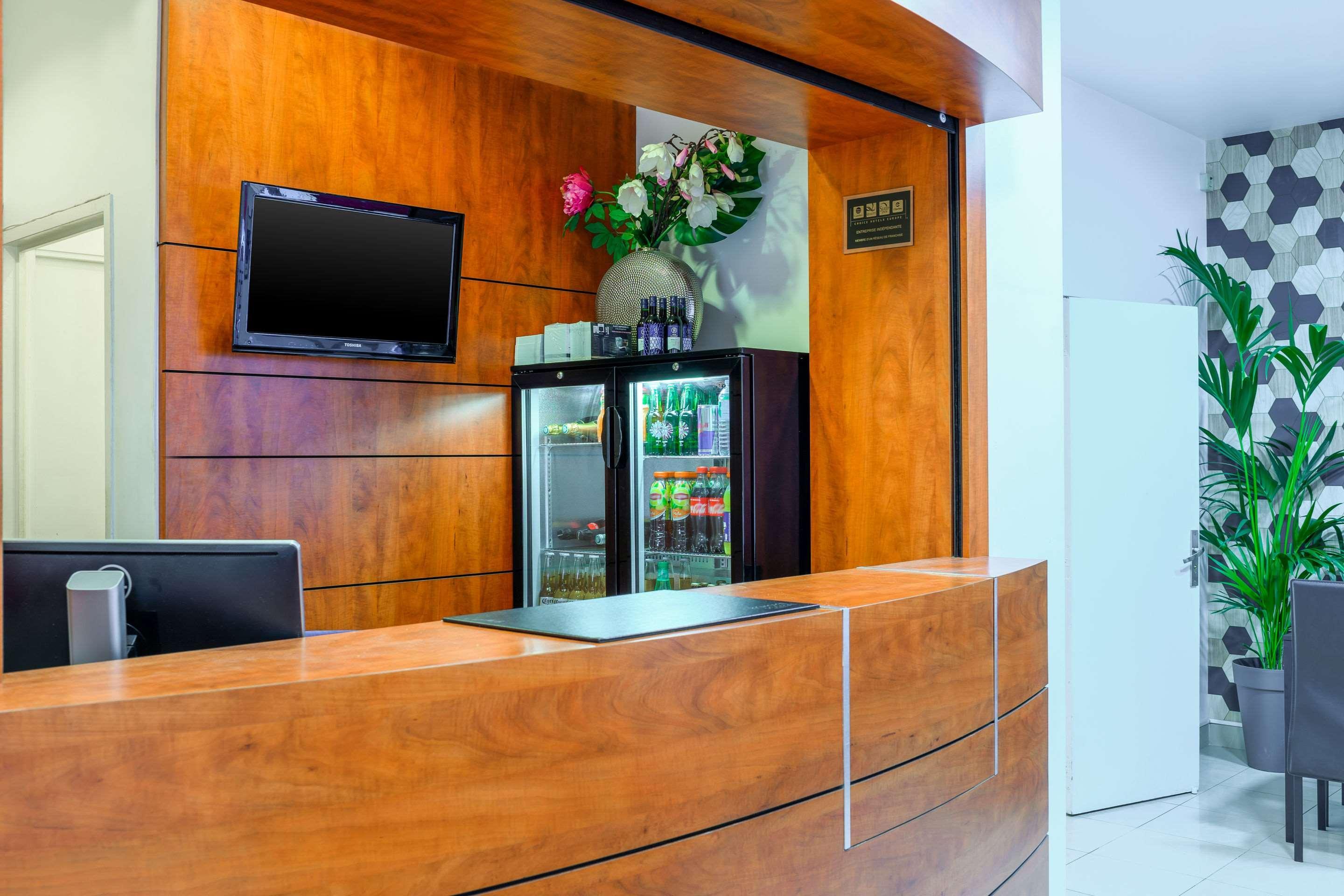 Comfort Hotel Rouen Alba Exterior photo